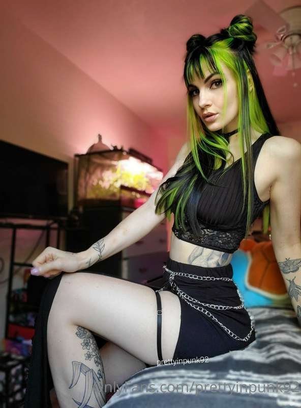 Pretty punk Pt.2 #DuWklpQn