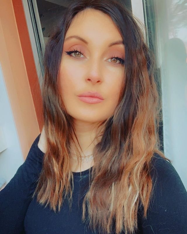 @nn@ 9 femdom #BcRYZ0NN