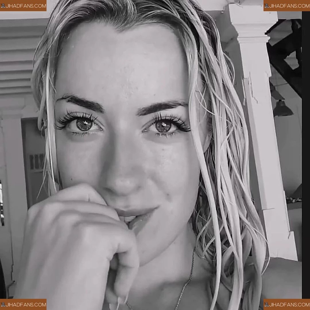 Rosa Brighid Onlyfans Photo Gallery #NA5LXXTI