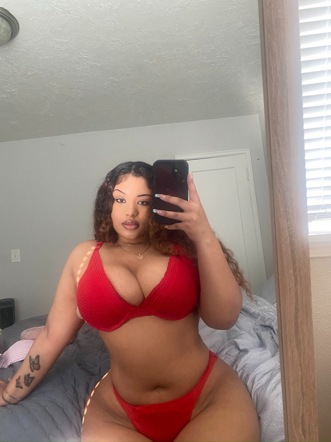 Ameirah20 on Twitter #DBEjIxve