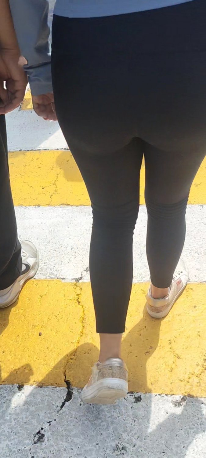 Pendejita culoncita de hig school#8 #vx8dAw8H