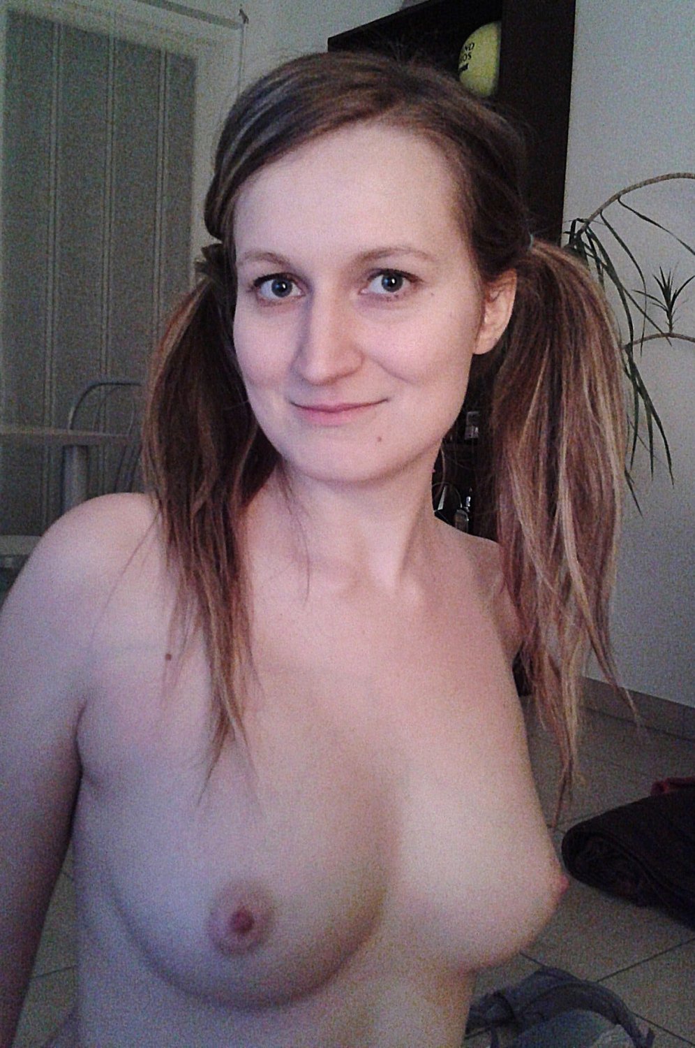 M, a French unaware slut with a hot fat ass #aHyFabZa